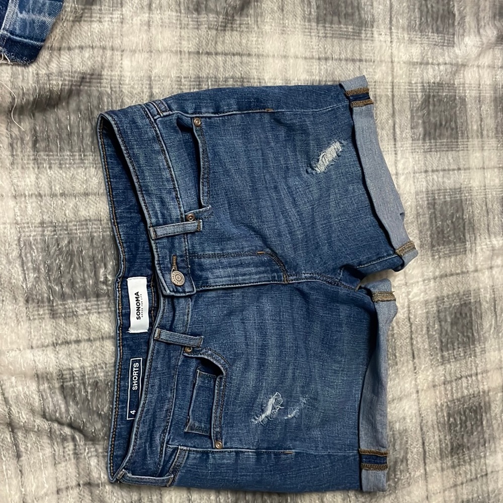 Size 4 shorts